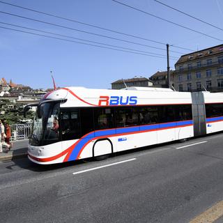 Des bus à haut niveau de service devraient parcourir les routes lausannoises en 2022. [Keystone - Laurent Gillieron]
