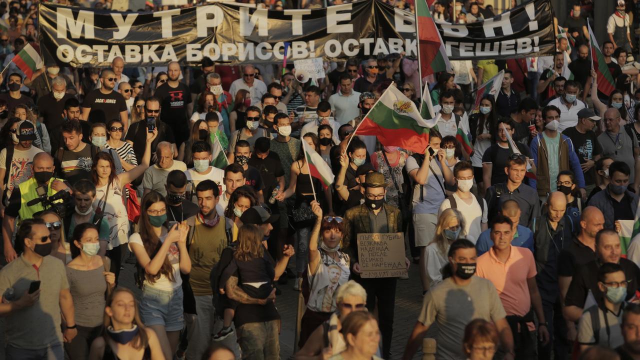 Protestations en Bulgarie contre le Premier Ministre Borissov. [AP Photo/Keystone - Valentina Petrova]