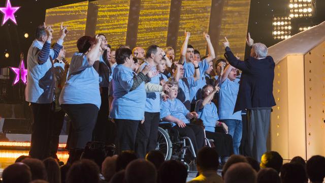 La chorale du Vernand aux Coups de coeur de Noël 2014. [RTS - Didier Kessi]