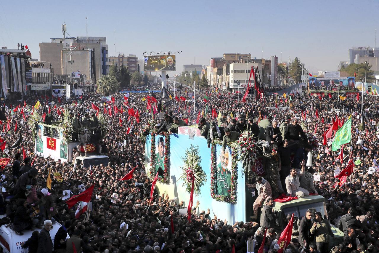 Funérailles du général Soleimani dans sa ville natale de Kerman. [Tasnim News Agency via AP/Keystone - Erfan Kouchari]