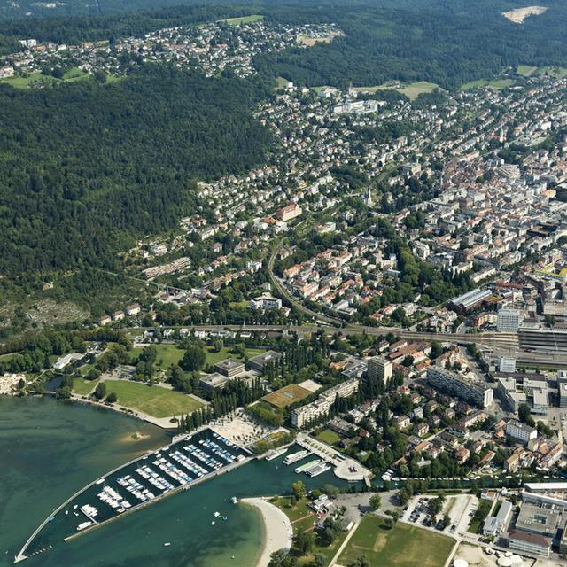 Une vue de la ville de Bienne. [Keystone - Alessandro Della Bella]