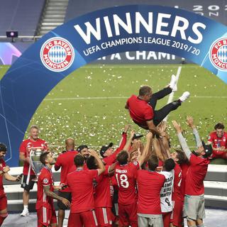 Le Bayern Munich fête la victoire de la Ligue des champions. [Pool via AP/Keystone - Miguel A. Lopes]