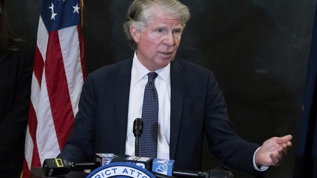 Le procureur de Manhattan Cyrus Vance a remporté une manche dans la bataille sur la déclaration d'impôts de Donald Trump. [AP - Craig Ruttle]