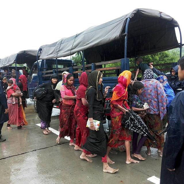 Des Rohingyas débarqués sur une île dans le cadre d'un projet controversé [AFP]