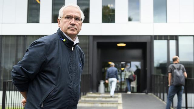 Philippe Guignard à l'ouverture de son procès à Renens (VD) le 29.06.2020. [Keystone - Laurent Gilliéron]