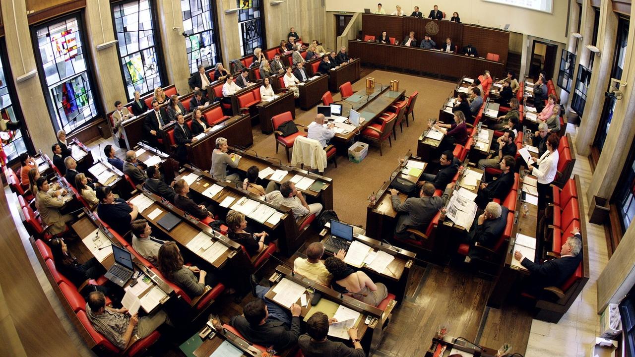Vue générale de la salle du Conseil municipal de Genève. [Keystone - Salvatore Di Nolfi]