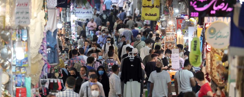 Le grand bazar de Téhéran le 7 juillet 2020. [Keystone/epa - Abedin Taherkenareh]