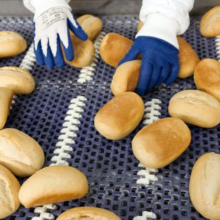 L'entreprise suisse de boulangerie Aryzta risque de se faire croquer. [Keystone/DPA - Peter Endig]