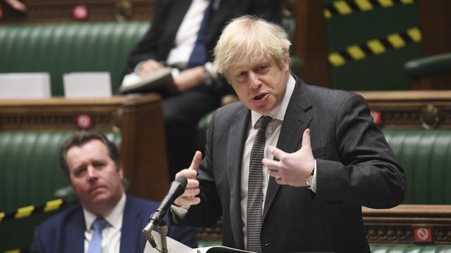 Boris Johnson dans la chambre basse du Parlement britannique le 30 décembre 2020. [UK Parliament via AP/Keystone - Jessica Taylor]