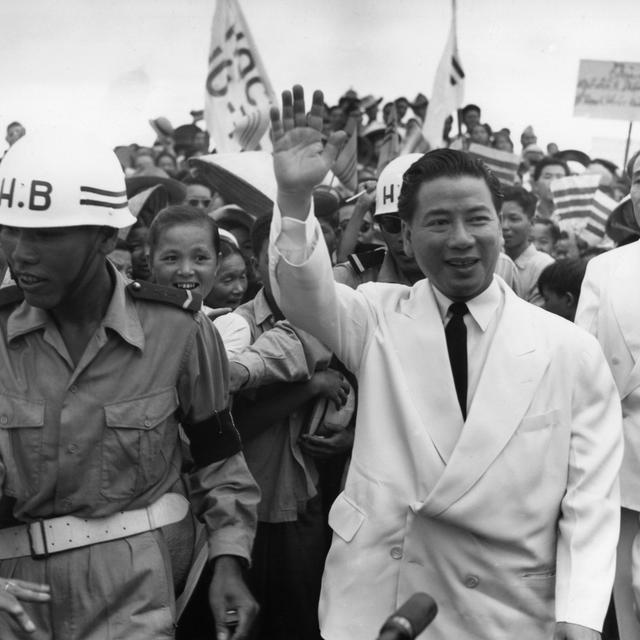 Le 26 octobre 1955, la République du Vietnam est proclamée. [AP Photo/ Keystone - Frank Waters]