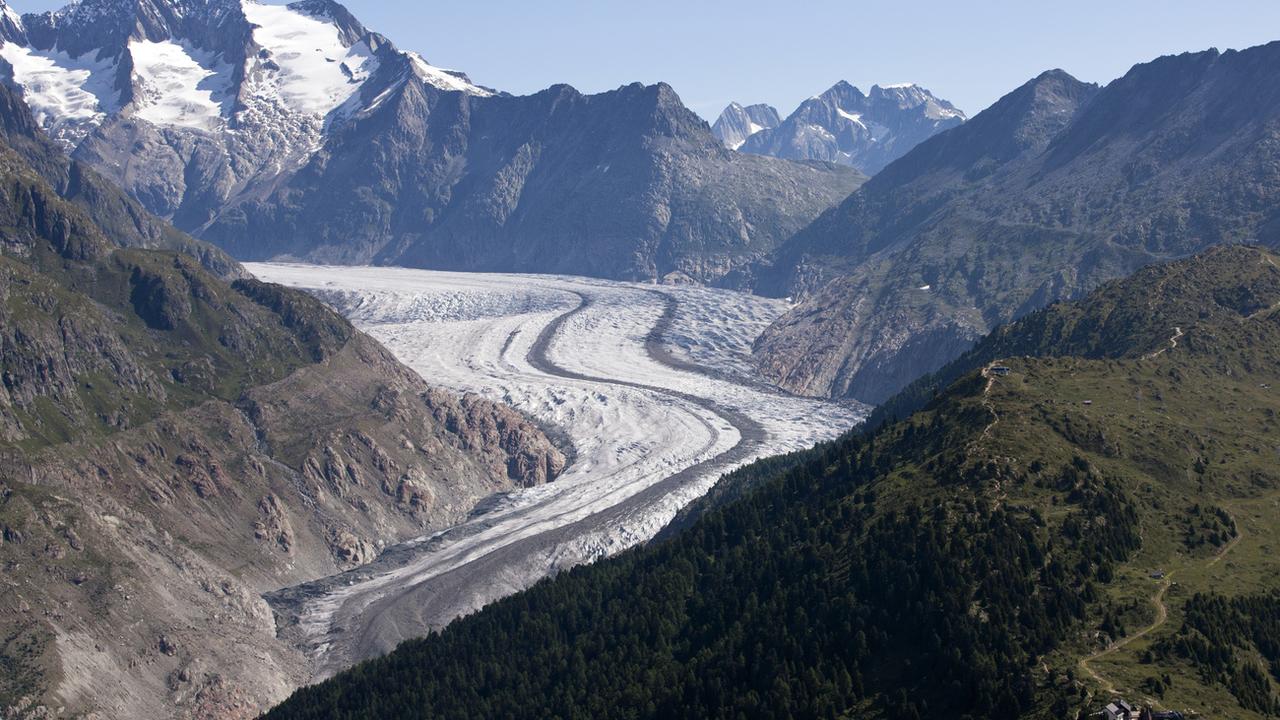 Les glaciers, en Suisse, continuent de fondre massivement. [KEYSTONE - Alessandro Della Bella]