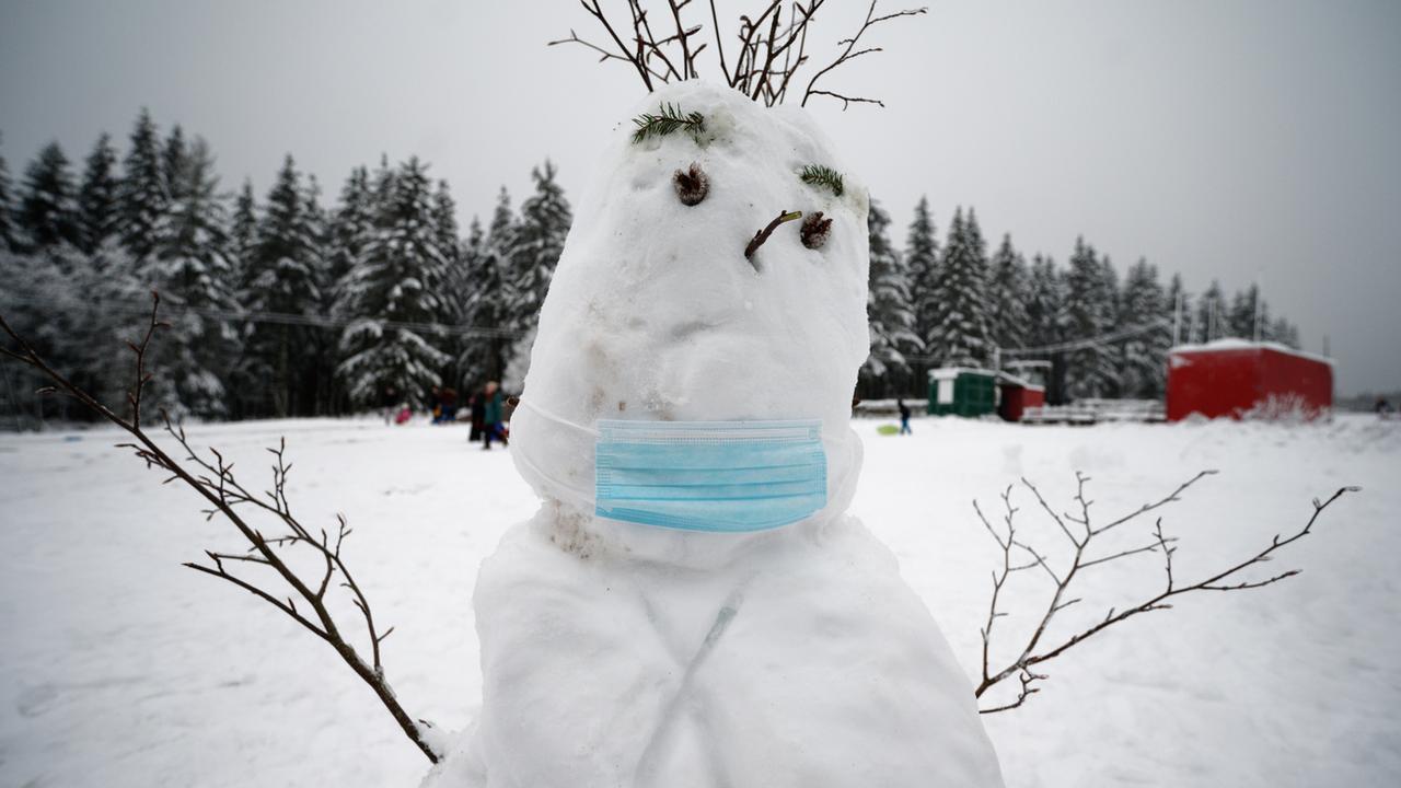 De la neige va tomber jusqu'en plaine en Suisse romande. [Keystone - DPA/Henning Kaiser]