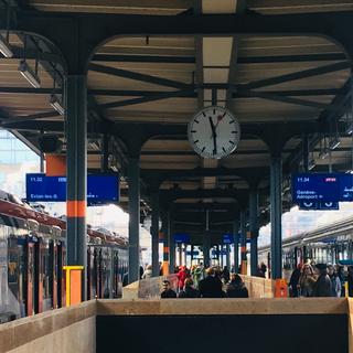 Vue générale de la Gare de Lausanne, depuis les quais, février 2020. [RTS - Lucile Solari]