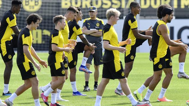 Lucien Favre saura-t-il mener son équipe au titre pour sa 3e saison à Dortmund ? [AP Photo/Martin Meissner]