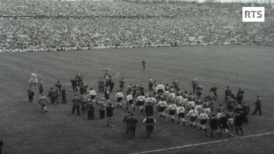 La Suisse reçoit l'Allemagne à Bâle le 25 avril 1954.