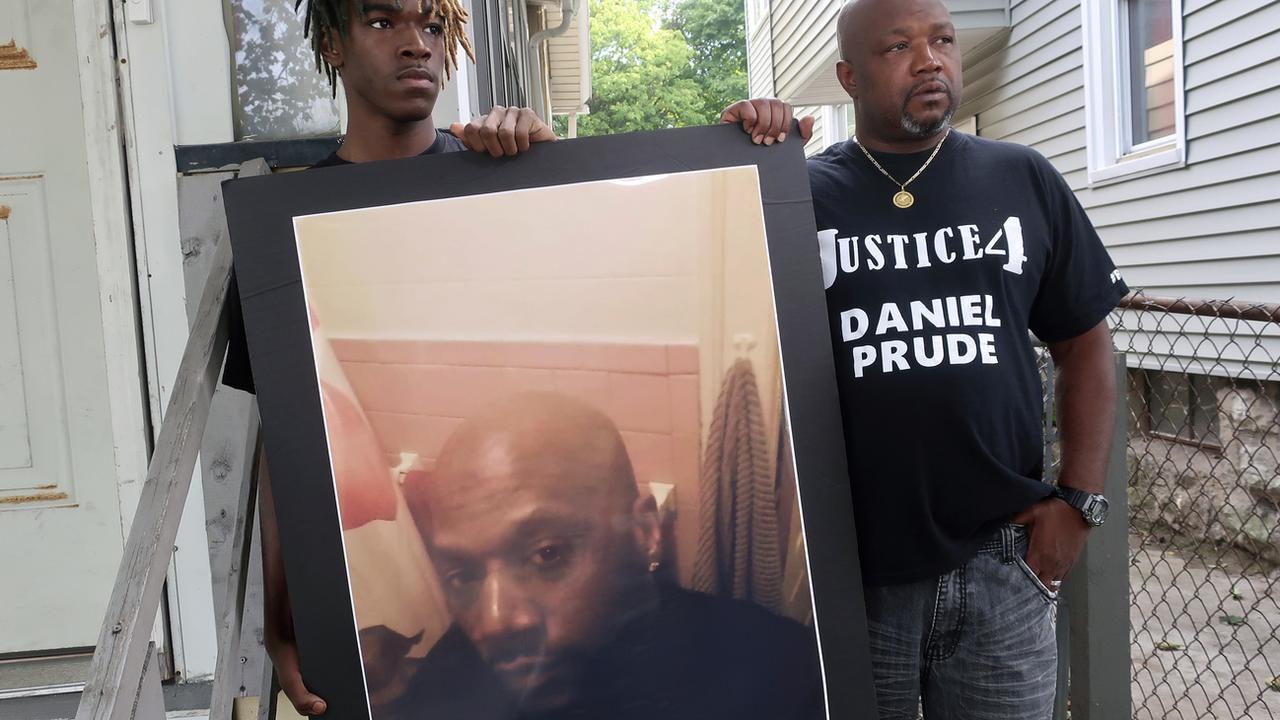 Sept policiers suspendus après la mort d'un homme afro-américain par asphyxie [Keystone - Ted Shaffrey]