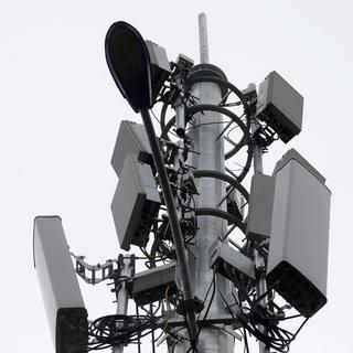 Une antenne 5G à Pékin. [Keystone/EPA - Wu Hong]