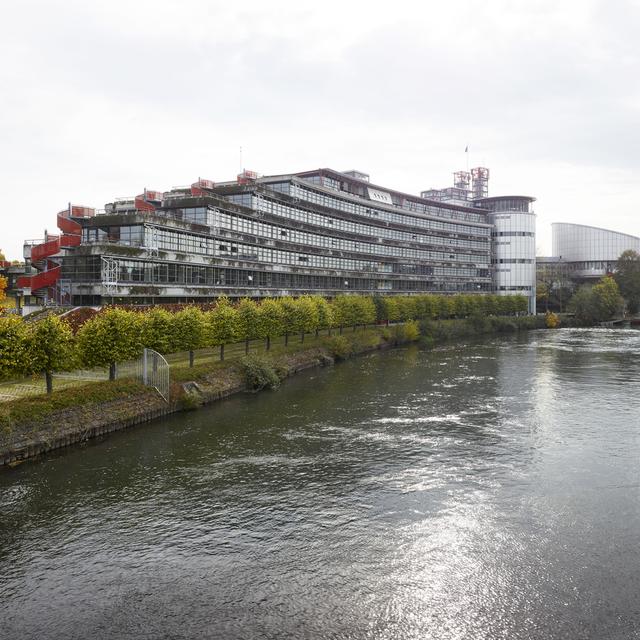 La Cour européenne des droits de l'homme à Strasbourg. [Keystone - Christian Beutler]