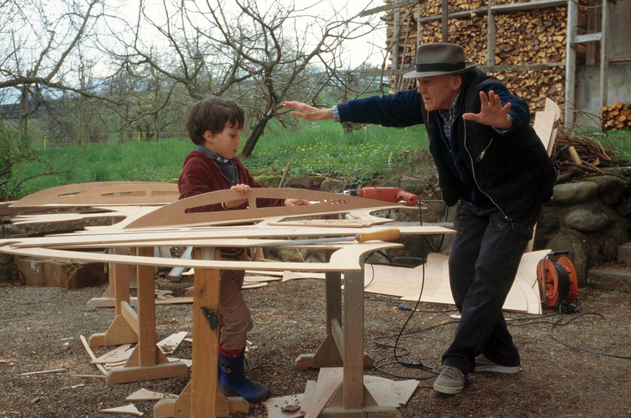 Bruno Ganz et Fabrizio Borsani dans "Vitus" de Fredi Murer. [AFP - Photo12]