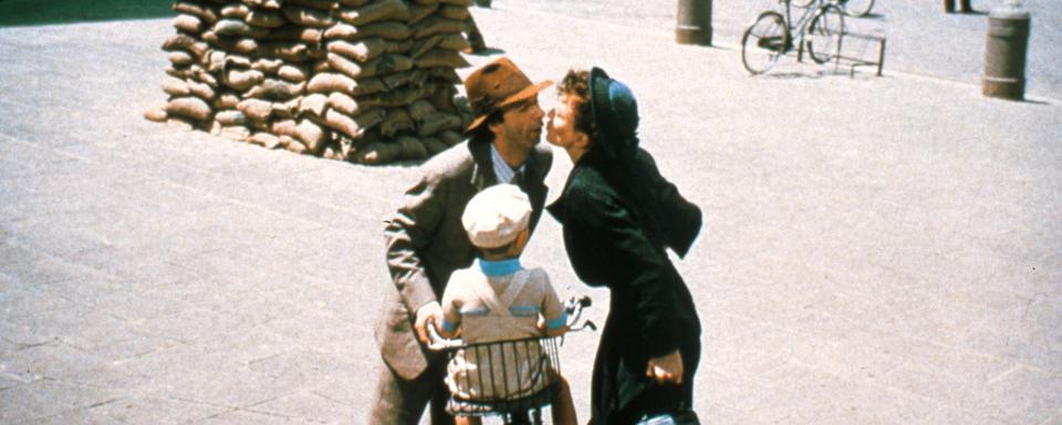 Une scène de "La vie est belle" de Roberto Benigni (1997). [AFP - Melampo Cinematografica / Cecchi / Collection ChristopheL]