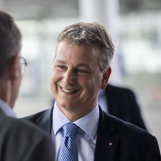 Marco Chiesa à son arrivée à l'assemblée des délégués de l'UDC samedi à Brugg Windisch (AG). [Keystone - Ennio Leanza]