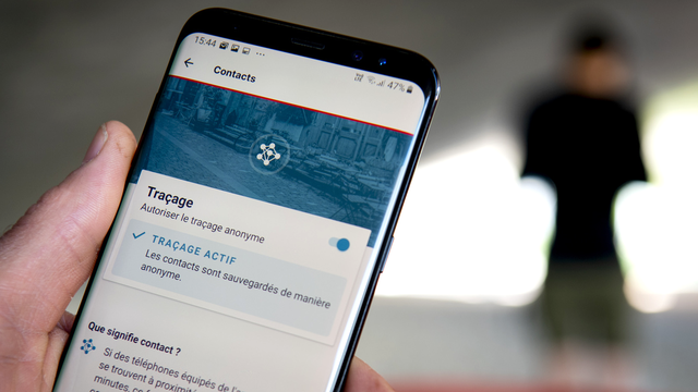 L'application SwissCovid utilise la technologie DP-3T (Decentralized Privacy-Preserving Proximity Tracing). [Keystone - Laurent Gilliéron]