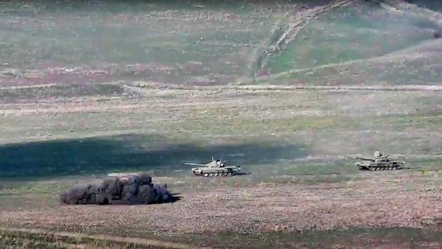 Des images de tanks déployés au Nagorny Karabakh publiées par le ministère arménien de la Défense. [Keystone - Armenian Defense Ministry via AP]