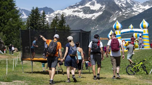 Les touristes étrangers devraient être plus nombreux cet été en Suisse. [Ti-Press/Keystone - Davide Agosta]