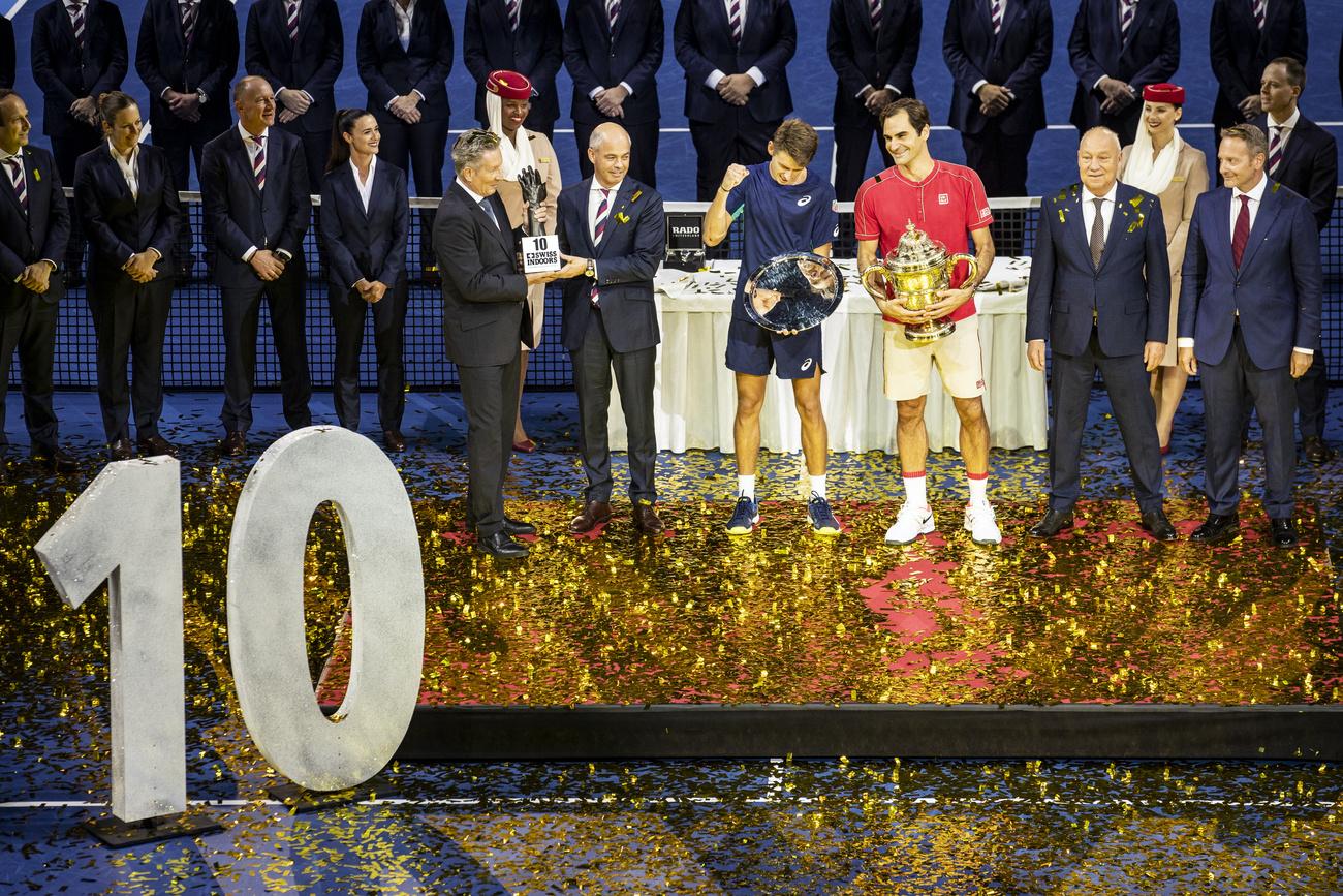 L'automne dernier, Roger Federer avait enlevé son 10e titre aux Swiss Indoors de Bâle, en battant l'Australien Alex De Minaur. [Keystone - Alexandra Wey]