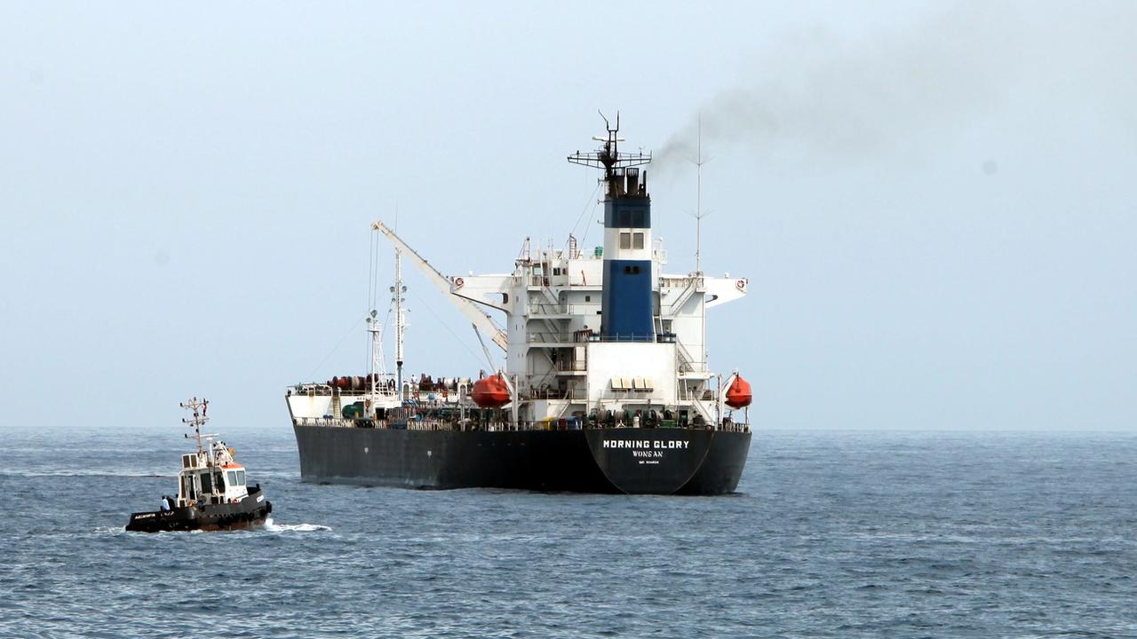 Le gasoil de contrebande était transbordé depuis la Libye par des bateaux de pêche vers des navires affrétés par deux hommes d’affaires maltais dans les eaux internationales. (image d'illustration) [EPA/Keystone - Sabri Elmhedwi]