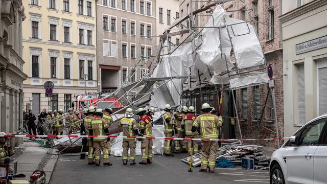 Un échaffaudage s'est écroulé sous les bourrasques de la tempête Ciara, le 9 février 2020 à Berlin. [DPA/Keystone - Paul Zinken]