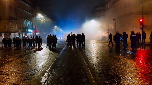 Une image du documentaire de David Dufresne, "Un pays qui se tient sage". [DR - Le Bureau/Jour2Fête]