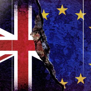 Le Brexit interviendra vendredi à minuit (23h00 à Londres), soit 1317 jours après la décision des Britanniques de quitter l'Union européenne. [RTS]
