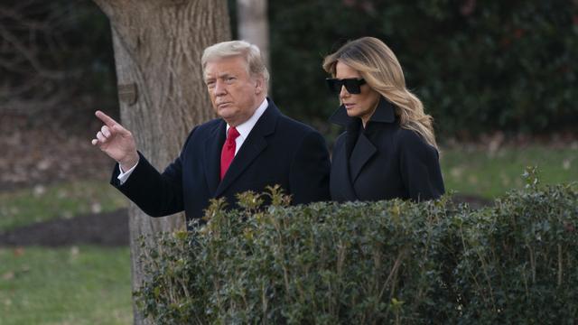 Donald Trump à son départ de la Maison Blanche pour se rendre en Floride. [Keystone/EPA - Chris Kleponis]