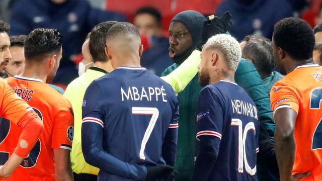 6e journée, PSG - Basaksehir (0-0): match interrompu après des accusations de racisme !