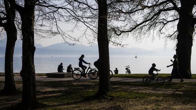 L'opération de prévention sera menée notamment sur les bords du Léman. [Keystone - Jean-Christophe Bott]