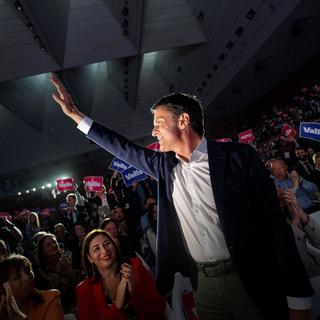 Manuel Valls pendant la campagne aux élections régionales à Barcelone.