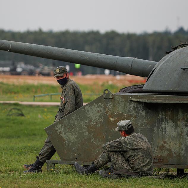 Pour la première fois depuis 2014, la Russie va dépenser davantage pour soutenir son économie que pour financer l’armée. [Reuters - Maxim Shemetov]