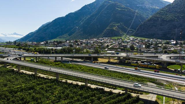 Le viaduc de Riddes sera assaini. [Keystone - Laurent Darbellay]