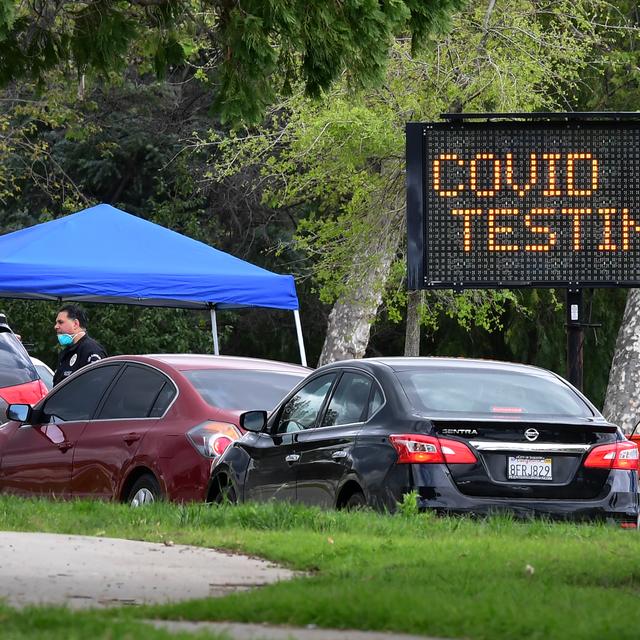 Aux Etats-Unis, la pandémie de Covid-19 semble repartir dans une vingtaine d’Etats. [AFP - Frederic J. Brown]