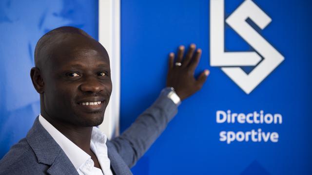 Souleymane Cissé est le nouveau directeur du FC Lausanne-Sport. [Keystone - Jean-Christophe Bott]