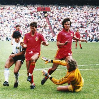 Demi-finales, 25 juin 1986: Argentine - Belgique 2-0. [AP Photo]
