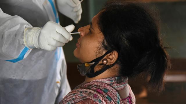 L’Inde connaît la plus forte hausse de contamination depuis le début de la pandémie. [EPA/STR/ Keystone]