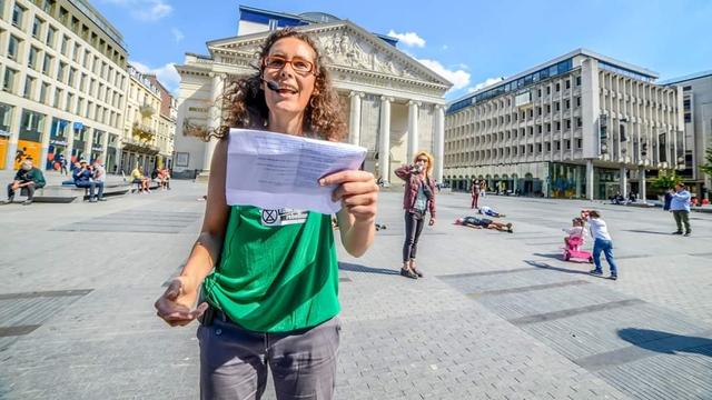 Hélène Clavreul lors d'une action pour Extinction Rebellion à Bruxelles. [DR]