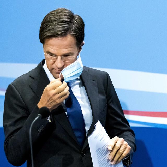 Les Pays-Bas doivent retourner en "confinement partiel", a annoncé le Premier ministre Mark Rutte (image d'illustration, 9.10.2020). [Keystone/epa - Remko de Waal]