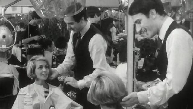 Carlo, le coiffeur à la mode en Suisse romande dans les années 60 [RTS]