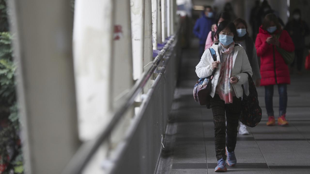 Le coronavirus a fait plus de 100 morts en Chine. [Keystone/AP - Achmad Ibrahim]