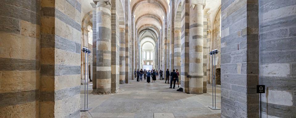 L'Abbatiale de Payerne, entièrement restaurée, a été présentée aux médias mercredi 8 juillet 2020. Elle ouvrira ses portes au public dès samedi. [Keystone - Valentin Flauraud]