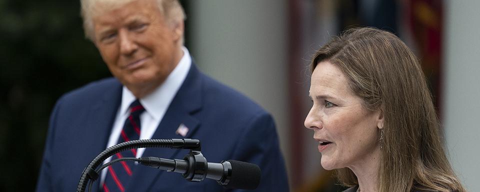 Le président américain Donald Trump a nommé Amy Coney Barrett pour remplacer Ruth Bader Ginsburg à la Cour suprême. [Keystone - Alex Brandon - AP Photo]