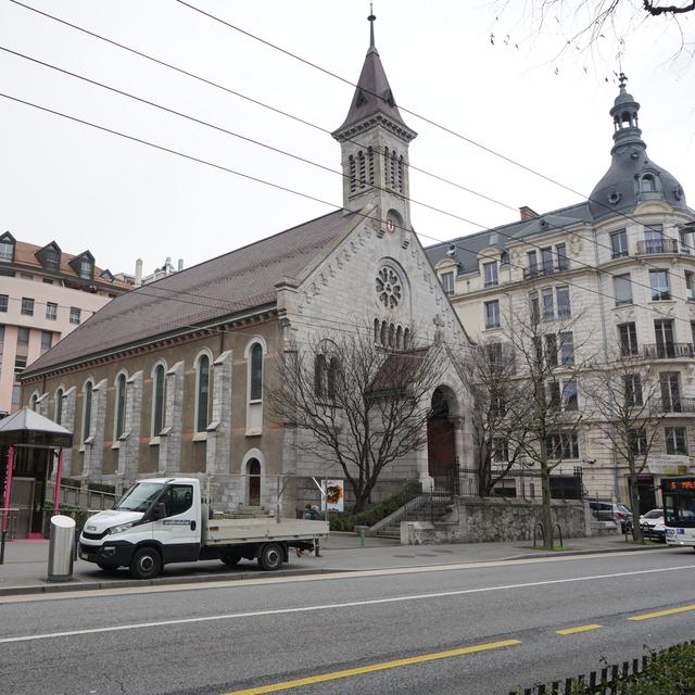 Lionel Baier fait découvrir son quartier autour de Chauderon. [RTS - Sophie Iselin]